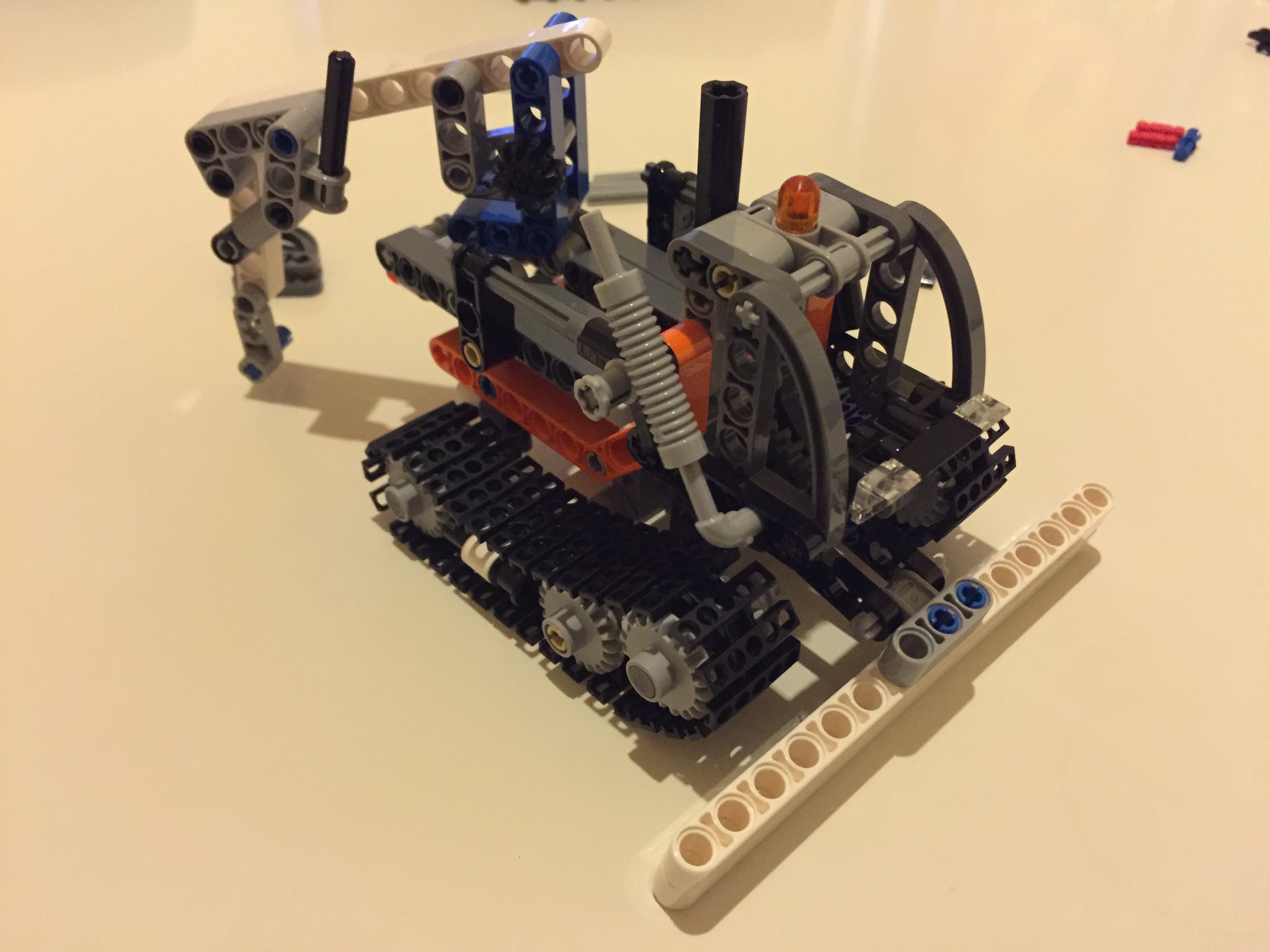 Lego Technic 42032 Compact Tracked Loader (B)